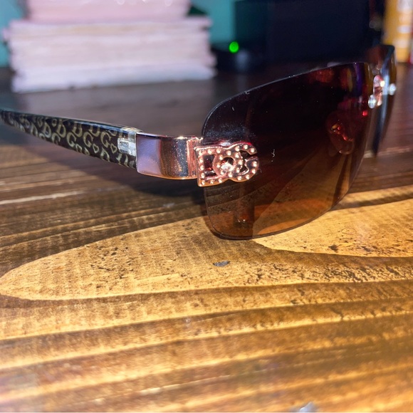 Dolce & Gabbana Unisex Sunglasses - Picture 4 of 4